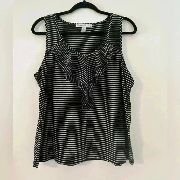 French Laundry brand tank with ruffle detail size XL (K107) - Picture 5 of 5